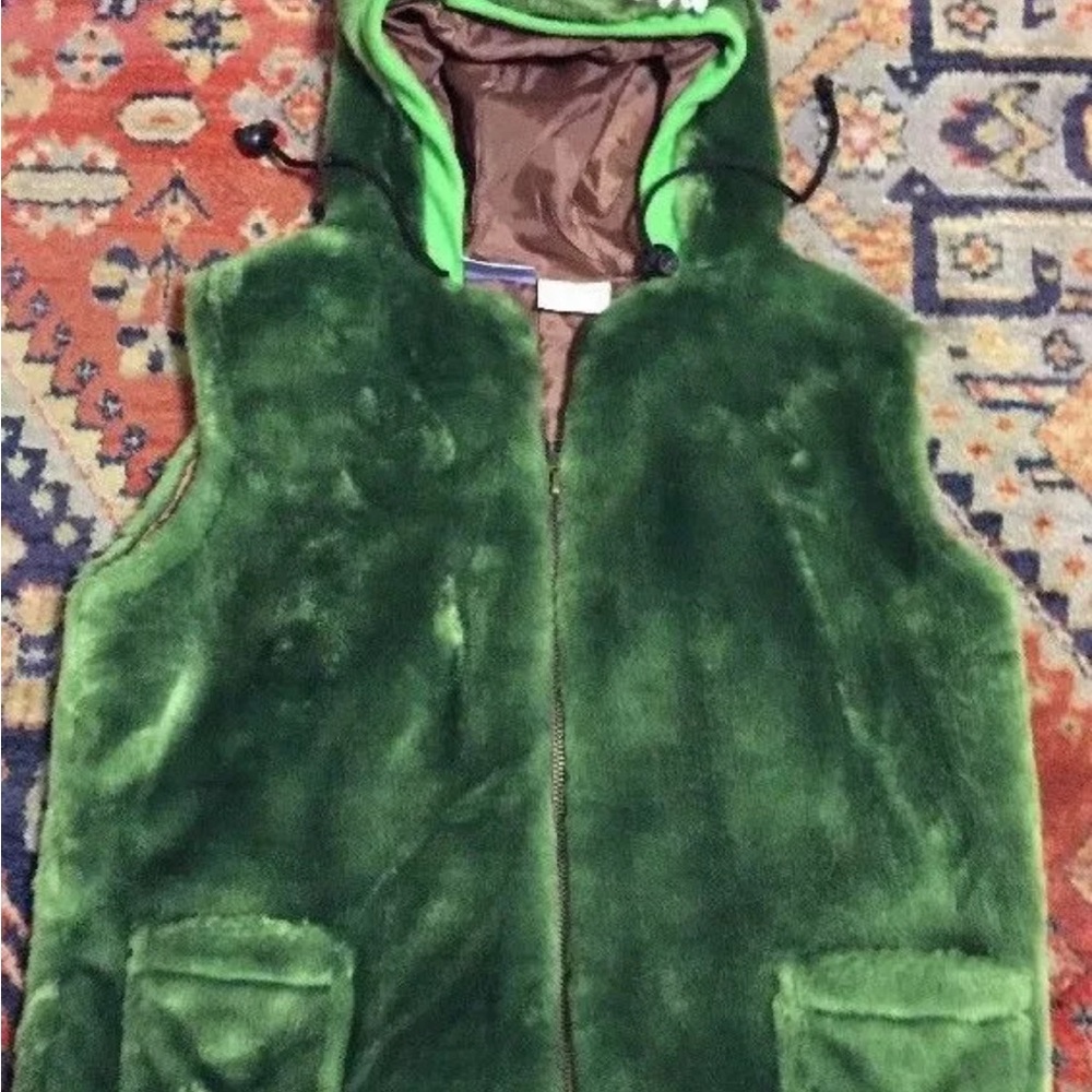 Lil Tots green dinosaur vest fleece